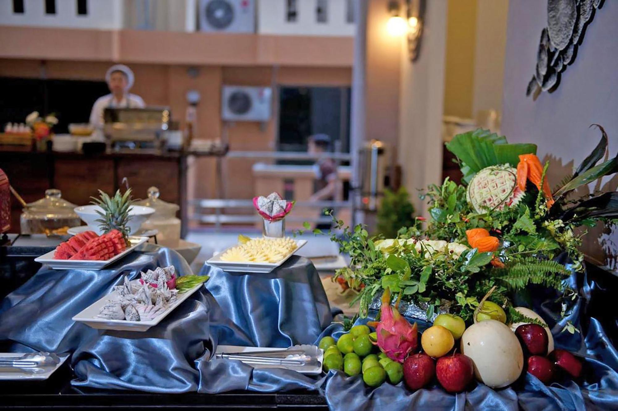 Gu Hotel Patong Пхукет Экстерьер фото