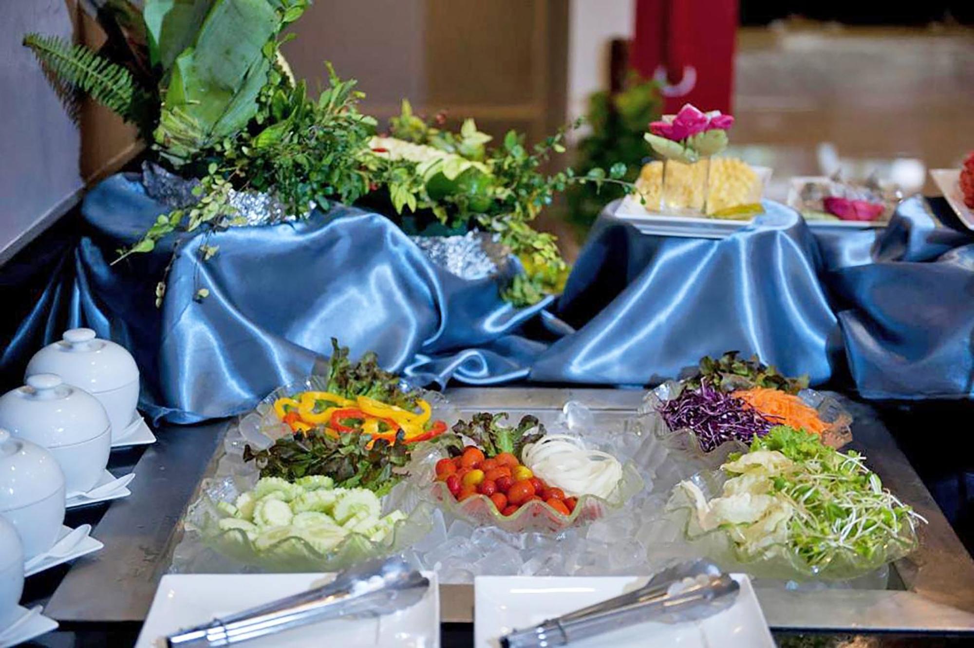 Gu Hotel Patong Пхукет Экстерьер фото