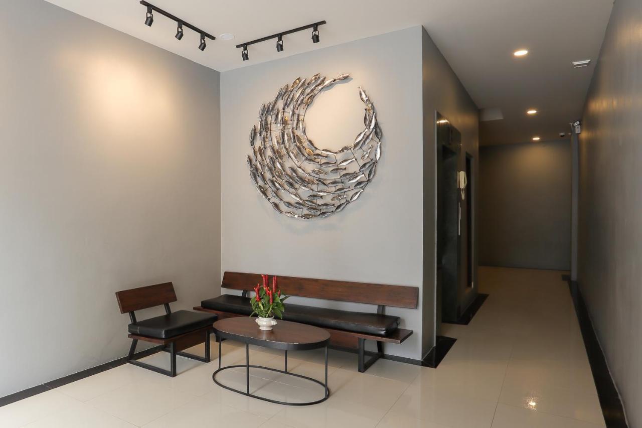 Gu Hotel Patong Пхукет Экстерьер фото